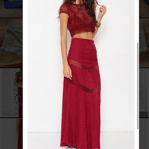 Cutout matching maxi set